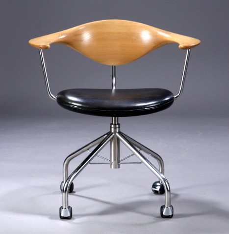 Wegner Swivel Chair