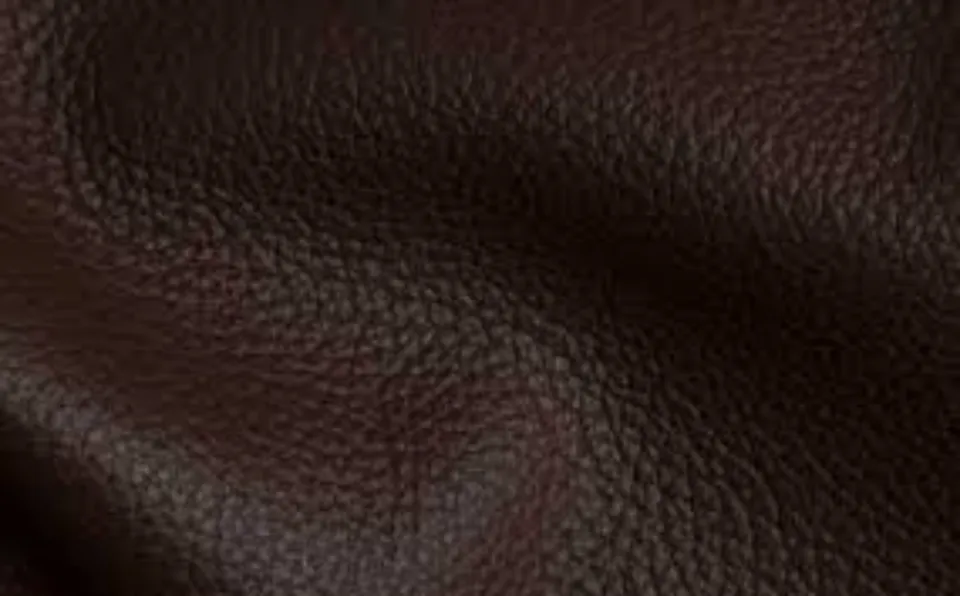 Full Grain Leather vs. Top Grain Leather - Which One Should You Choose